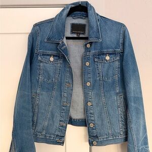 banana republic classic denim jean jacket